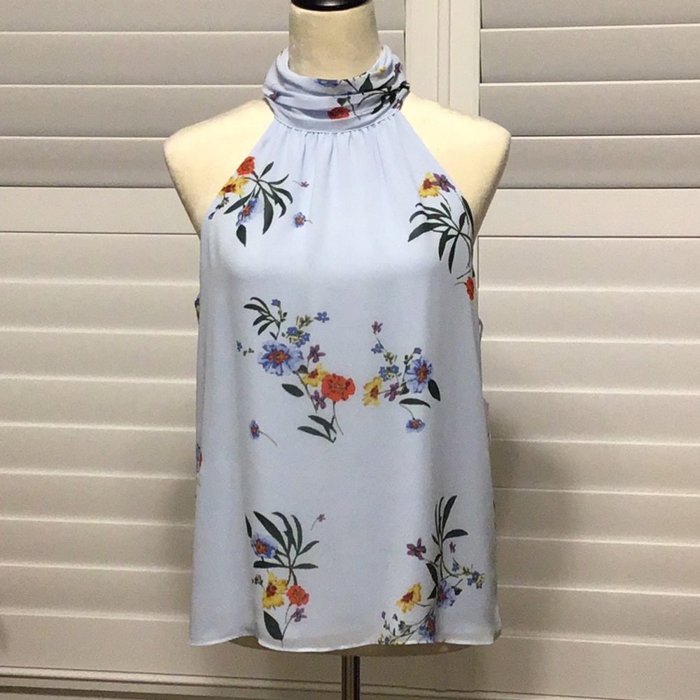 Woman’s Sleeveless Blouse